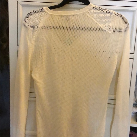 Sweater brand new - Picture 4 of 4